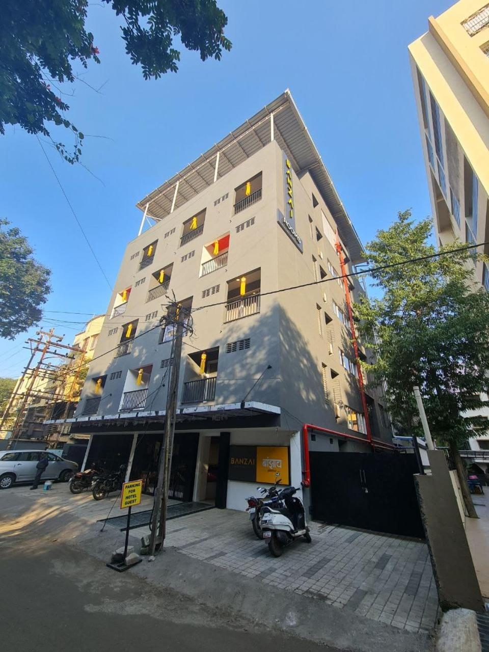 Banzai Rooms Насик Экстерьер фото